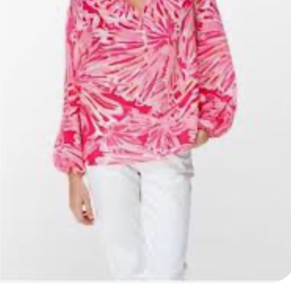 Lilly Pulitzer Pink and White Graphic Blouse